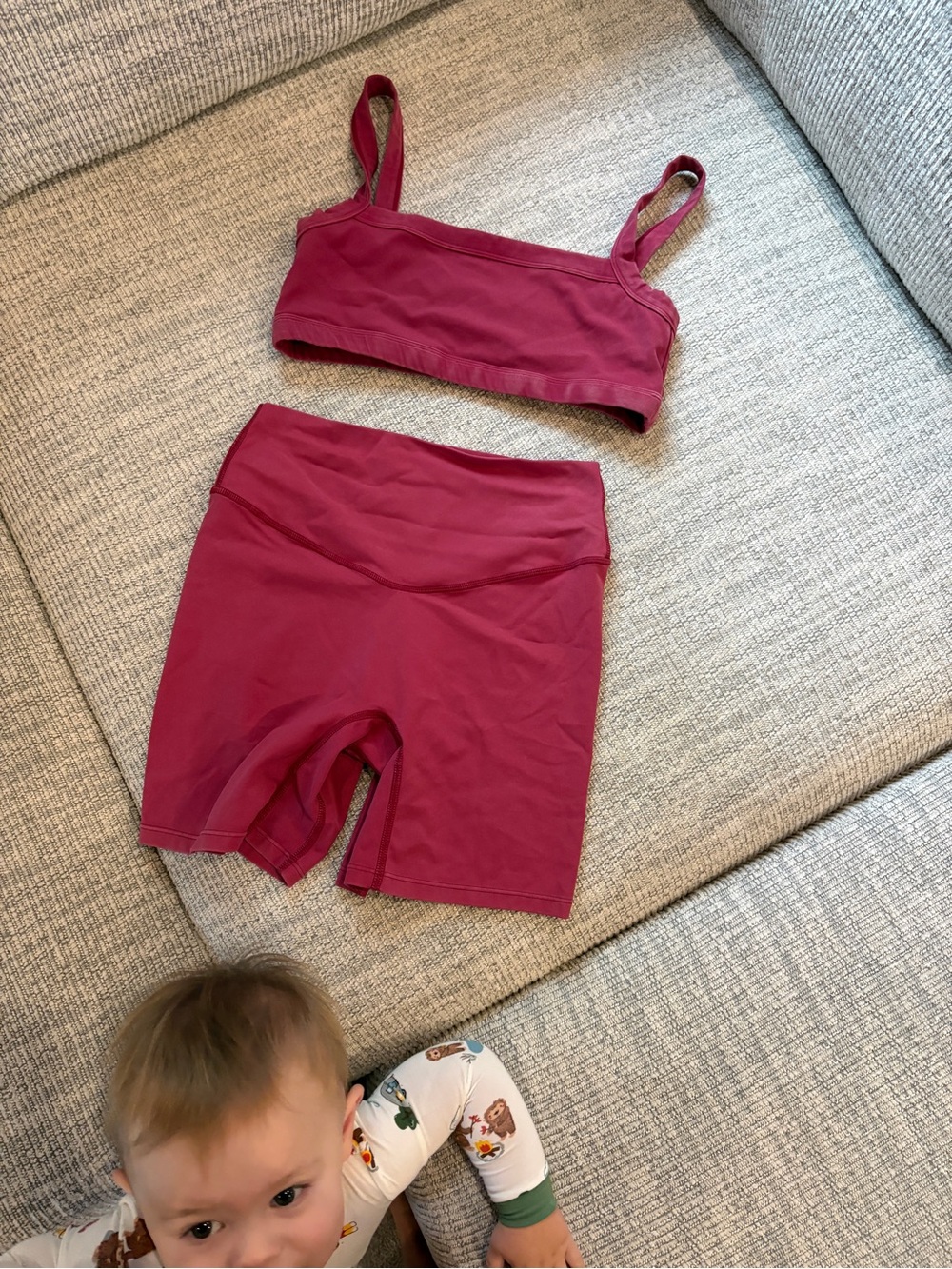 BRAND NEW VITALITY SET SMALL BOTTOM MEDIUM TOP.